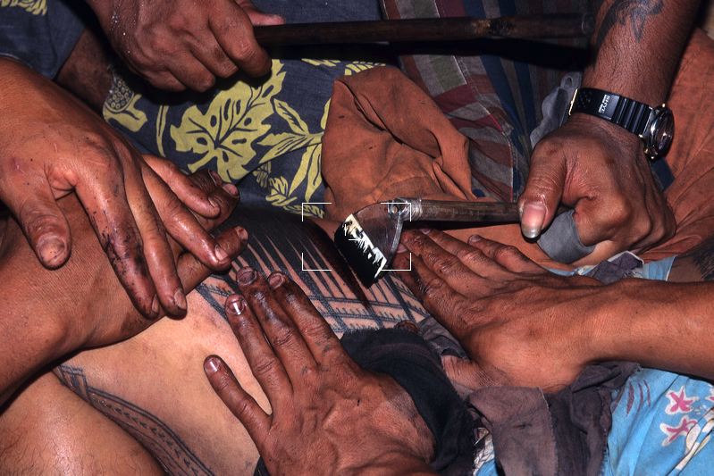 Samoan Tattoo Procedure Faleasiu Upolu Samoa WS0024tif 1880