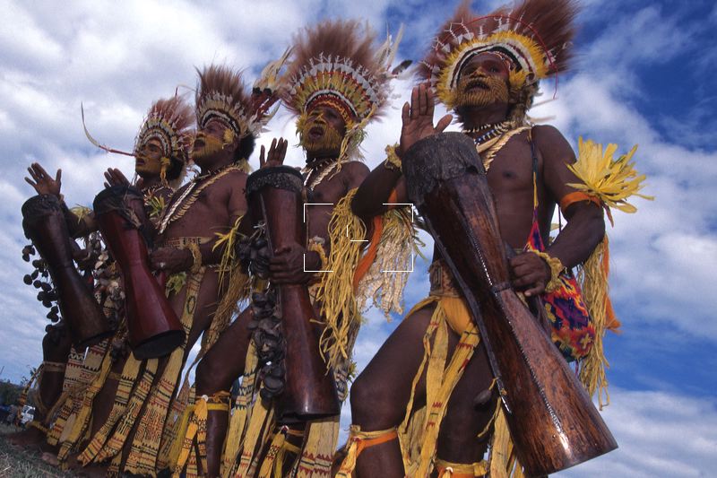 Papua New Guinea Papua New Guineans of Inawi Tribe PG0016.tif